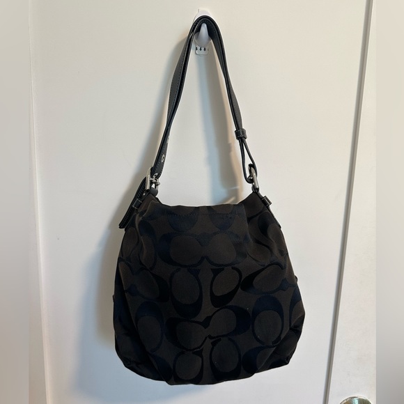 Coach Signature Duffle bag - Picture 2 of 9